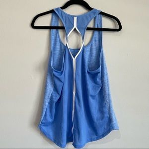 🌴Under Armour Twisted Back Tank